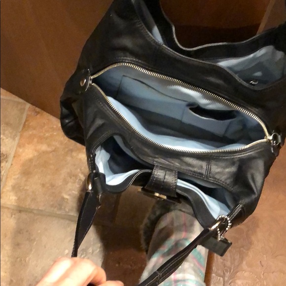 Large Black Coach Bag $ Wallet - Picture 3 of 8